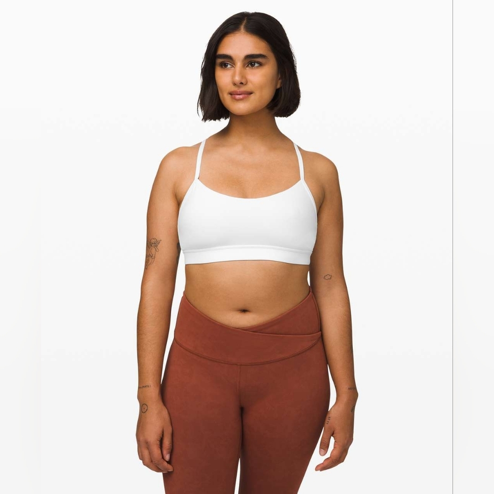 Lululemon Flow Y Bra Nulu *Light Support, A–C Cups In White Sz 6